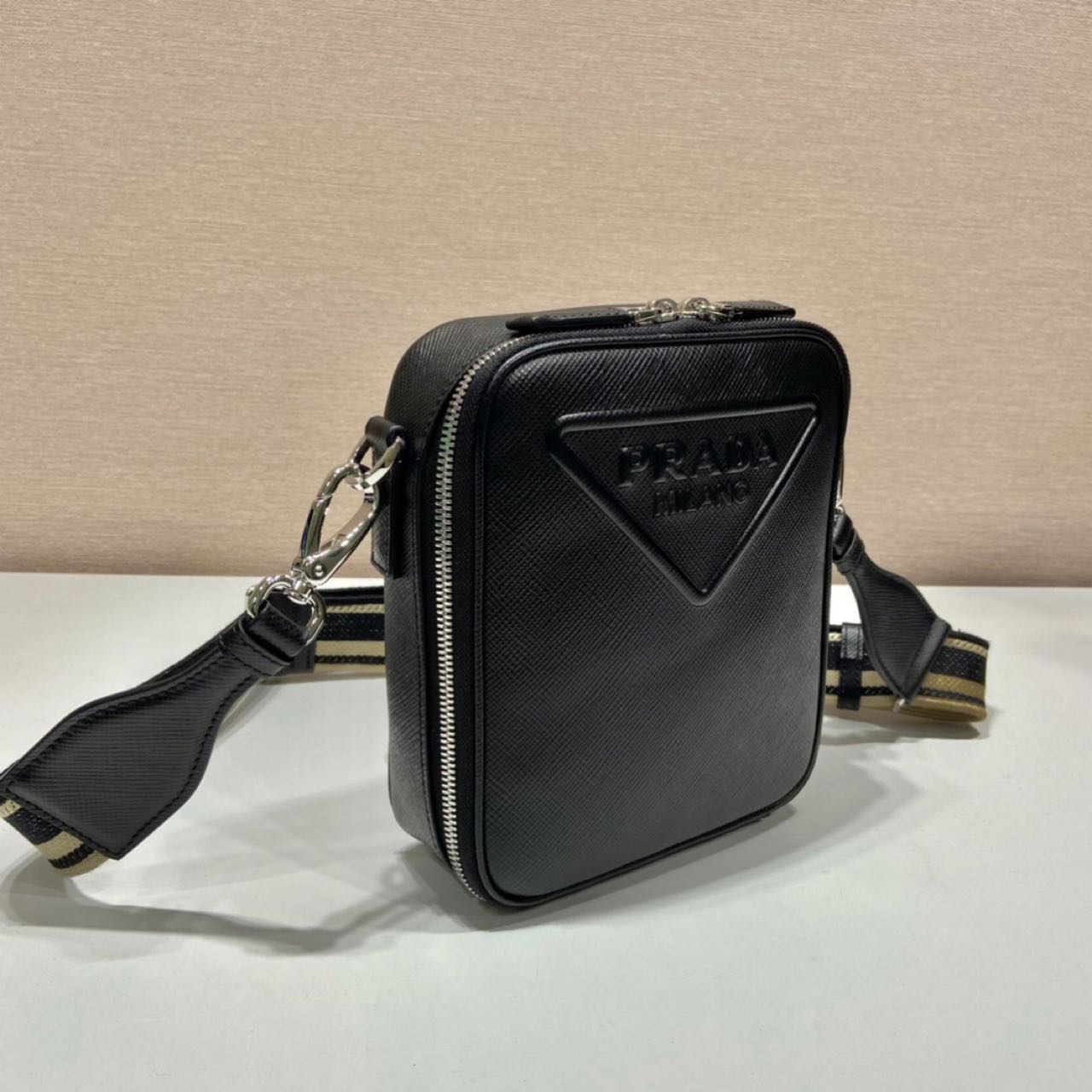 Prada Leather Shoulder Bag（19-16-5.5CM） - PerfectKickZ