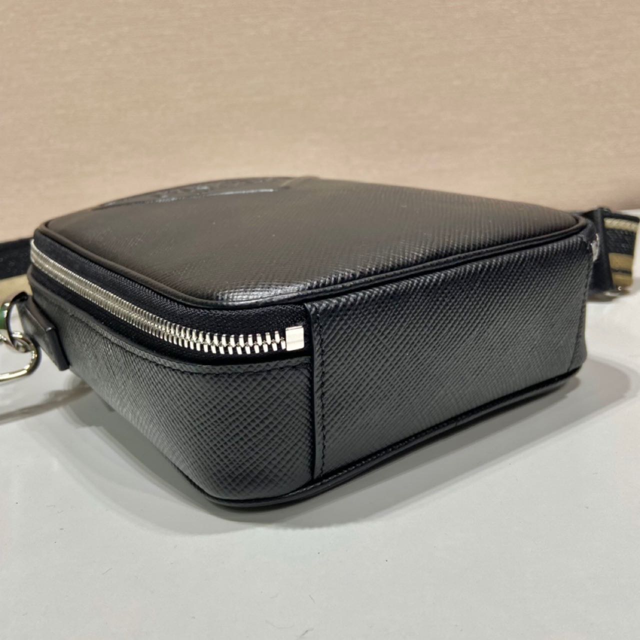 Prada Leather Shoulder Bag（19-16-5.5CM） - PerfectKickZ