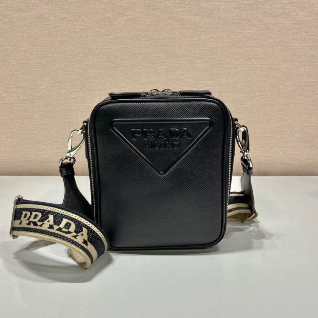 Prada Leather Shoulder Bag（19-16-5.5CM） - PerfectKickZ