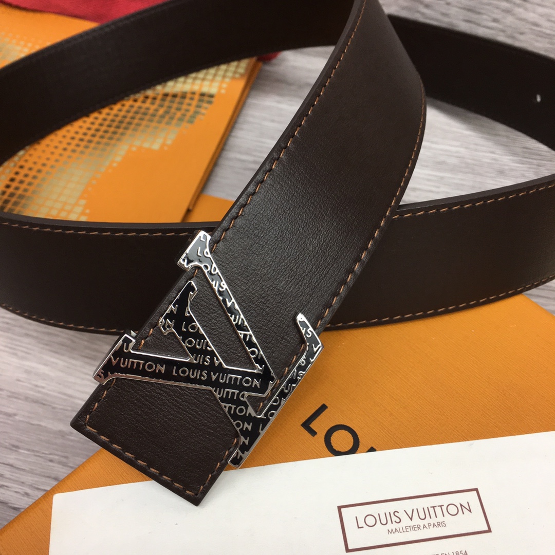 Louis Vuitton Shape 40MM Reversible Belt - PerfectKickZ