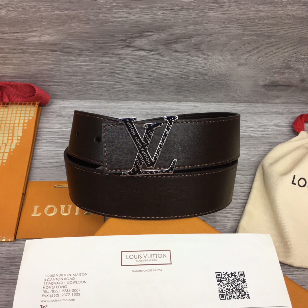 Louis Vuitton Shape 40MM Reversible Belt - PerfectKickZ