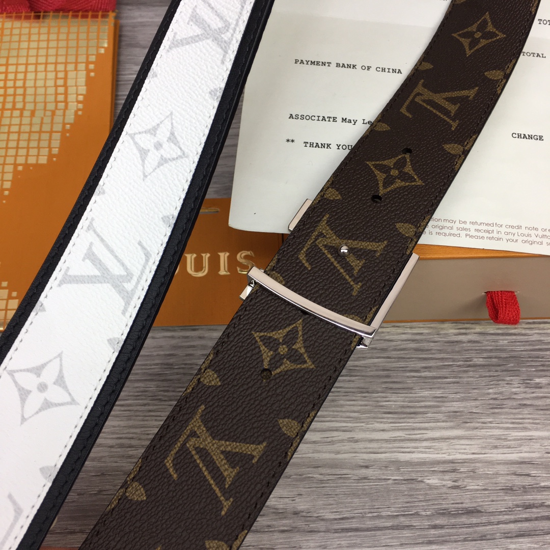 Louis Vuitton Shape 40MM Reversible Belt - PerfectKickZ