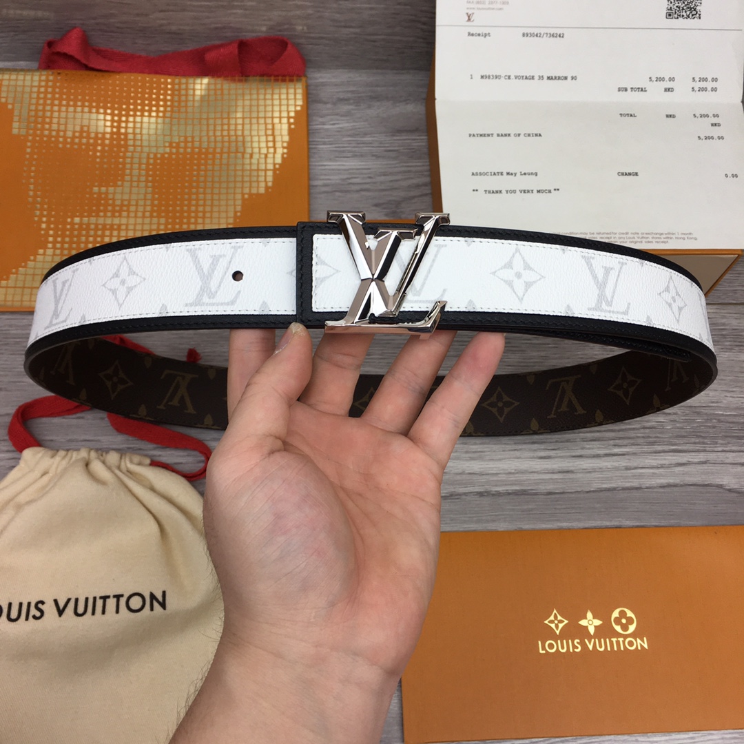 Louis Vuitton Shape 40MM Reversible Belt - PerfectKickZ