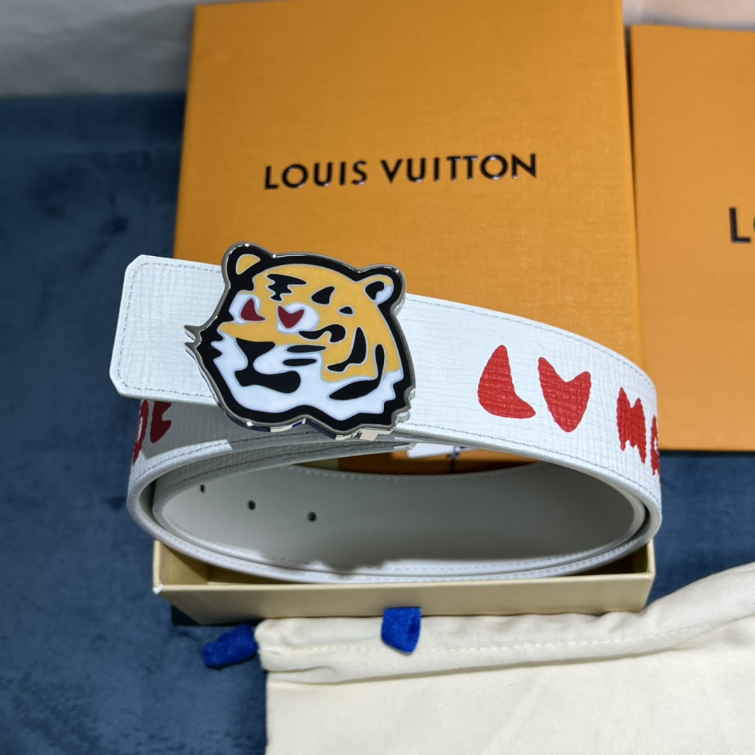 Louis Vuitton Gradient Shape 40MM Reversible Belt - PerfectKickZ