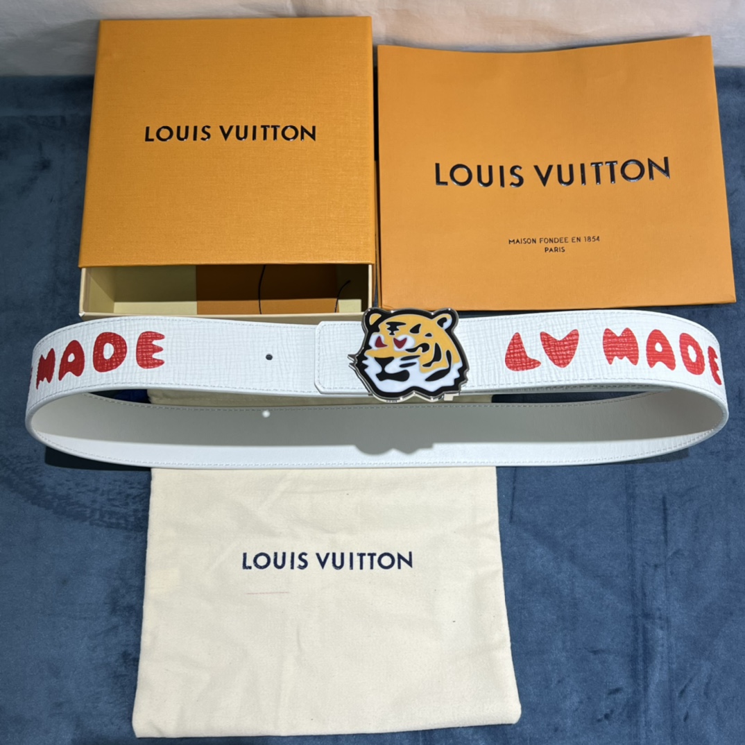 Louis Vuitton Gradient Shape 40MM Reversible Belt - PerfectKickZ