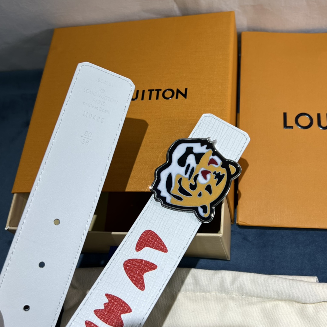 Louis Vuitton Gradient Shape 40MM Reversible Belt - PerfectKickZ