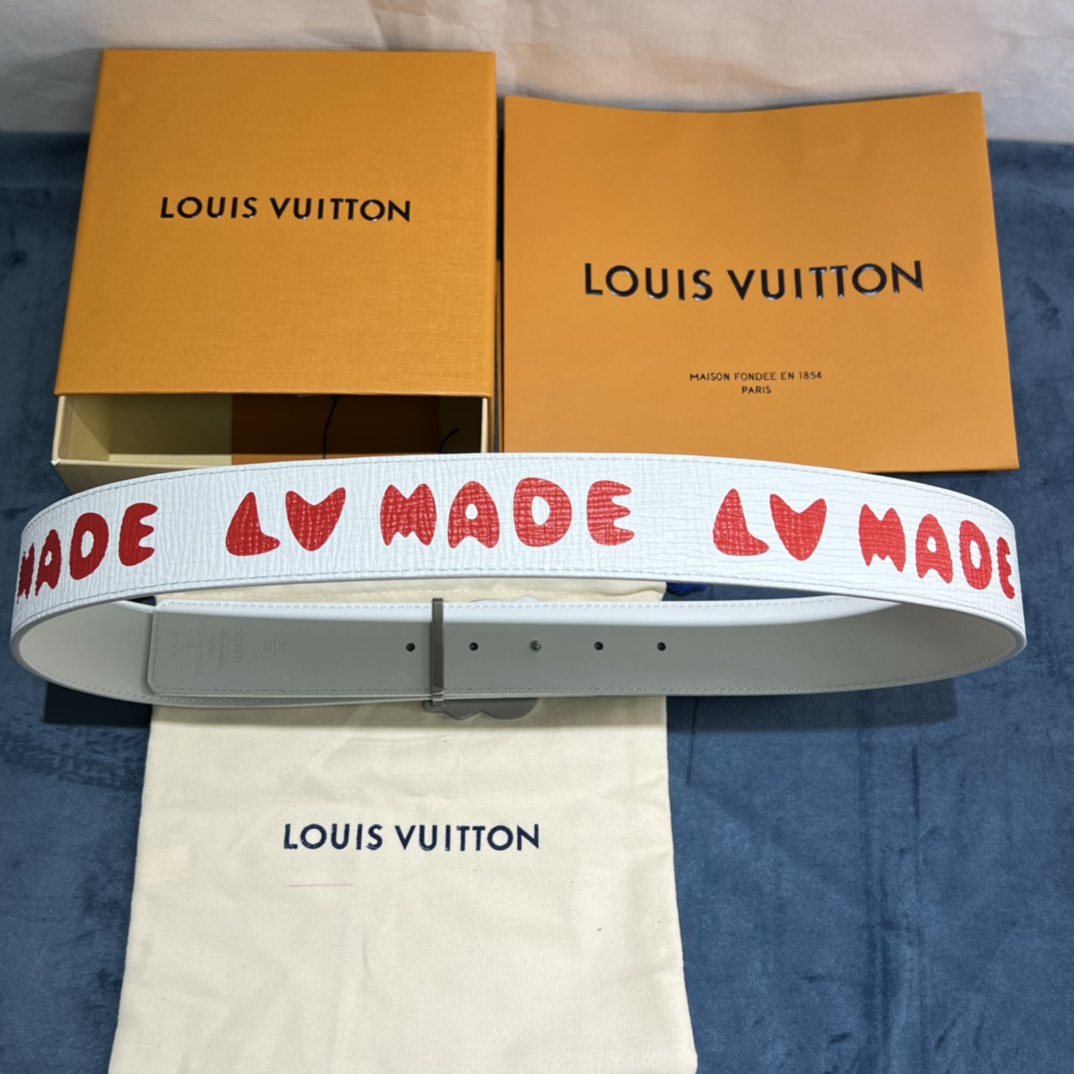 Louis Vuitton Gradient Shape 40MM Reversible Belt - PerfectKickZ