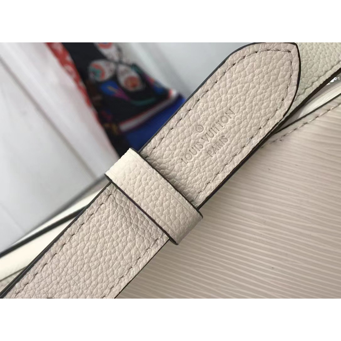 Louis Vuitton  Marelle Handbag （25x15x8cm） - PerfectKickZ