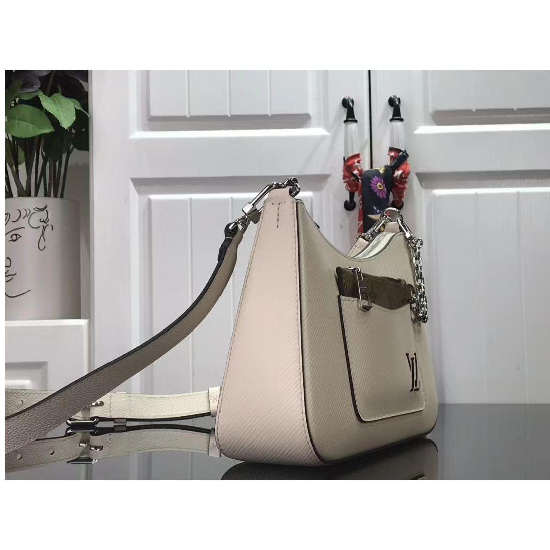 Louis Vuitton  Marelle Handbag （25x15x8cm） - PerfectKickZ