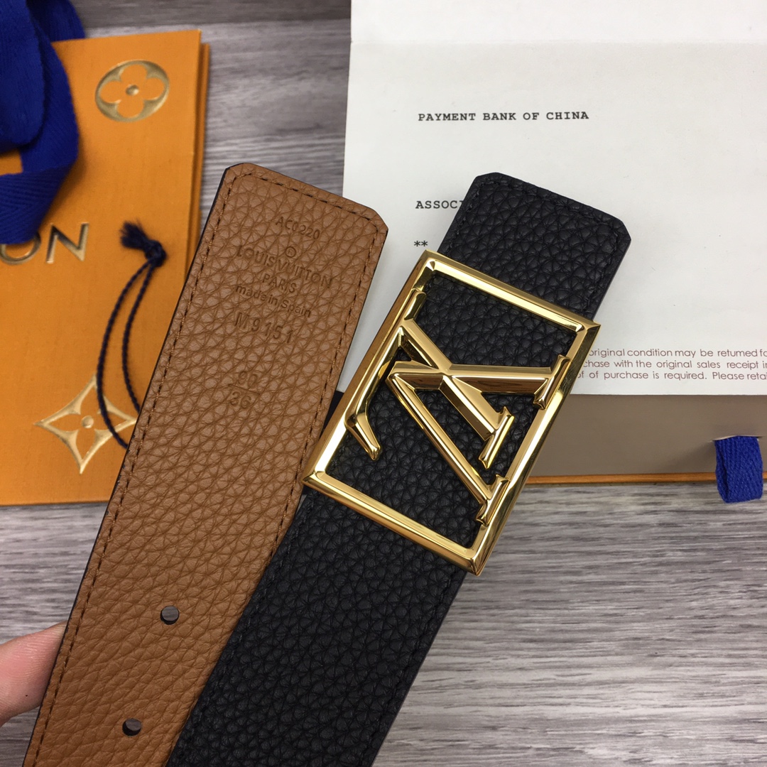 Louis Vuitton Shape 40MM Reversible Belt - PerfectKickZ