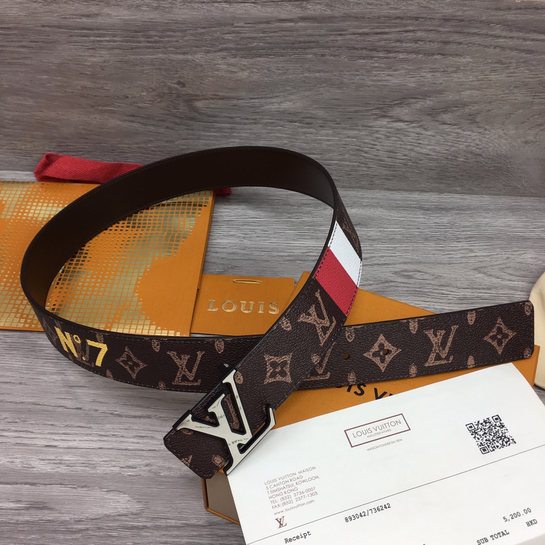 Louis Vuitton Shape 40MM Reversible Belt - PerfectKickZ