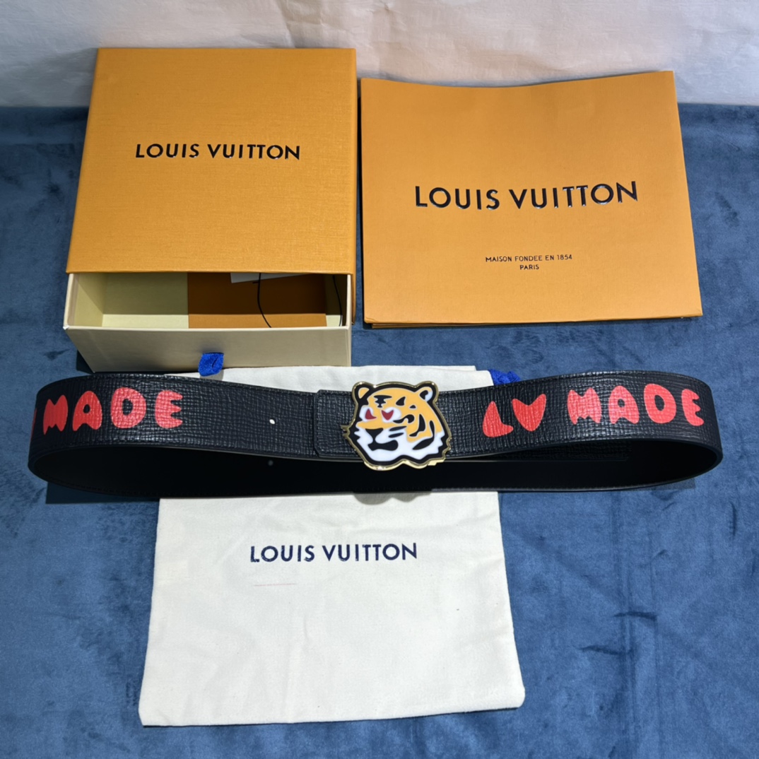 Louis Vuitton Gradient Shape 40MM Reversible Belt - PerfectKickZ