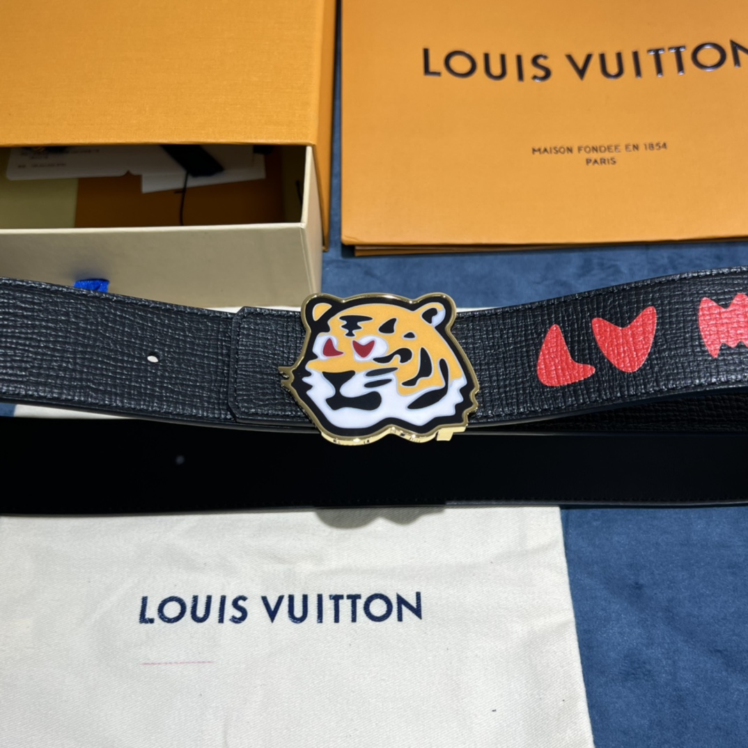Louis Vuitton Gradient Shape 40MM Reversible Belt - PerfectKickZ