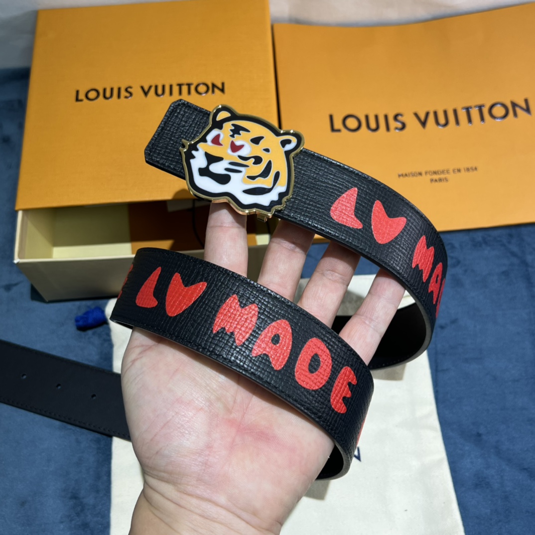 Louis Vuitton Gradient Shape 40MM Reversible Belt - 