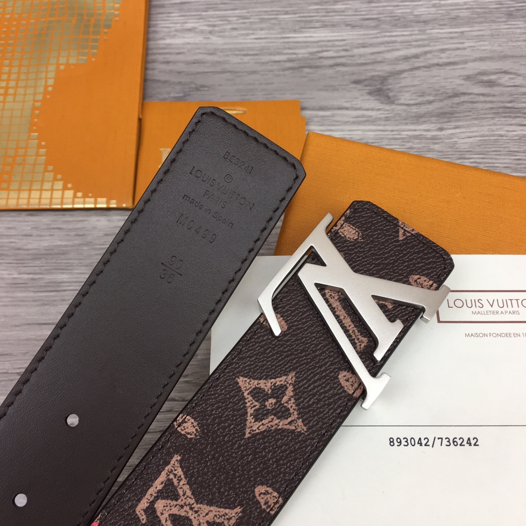 Louis Vuitton Shape 40MM Reversible Belt - PerfectKickZ