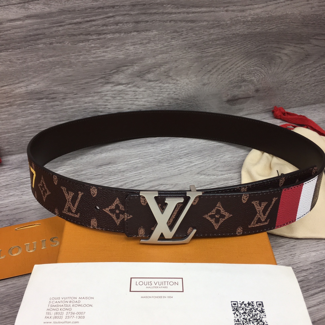 Louis Vuitton Shape 40MM Reversible Belt - PerfectKickZ