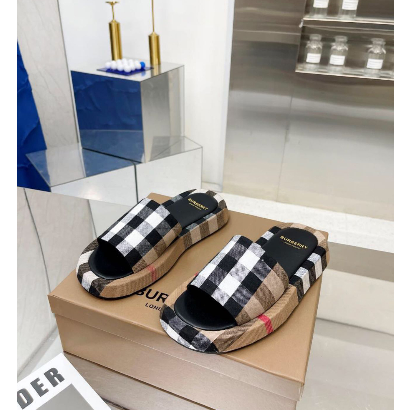 Burberry Check Print Slides - PerfectKickZ