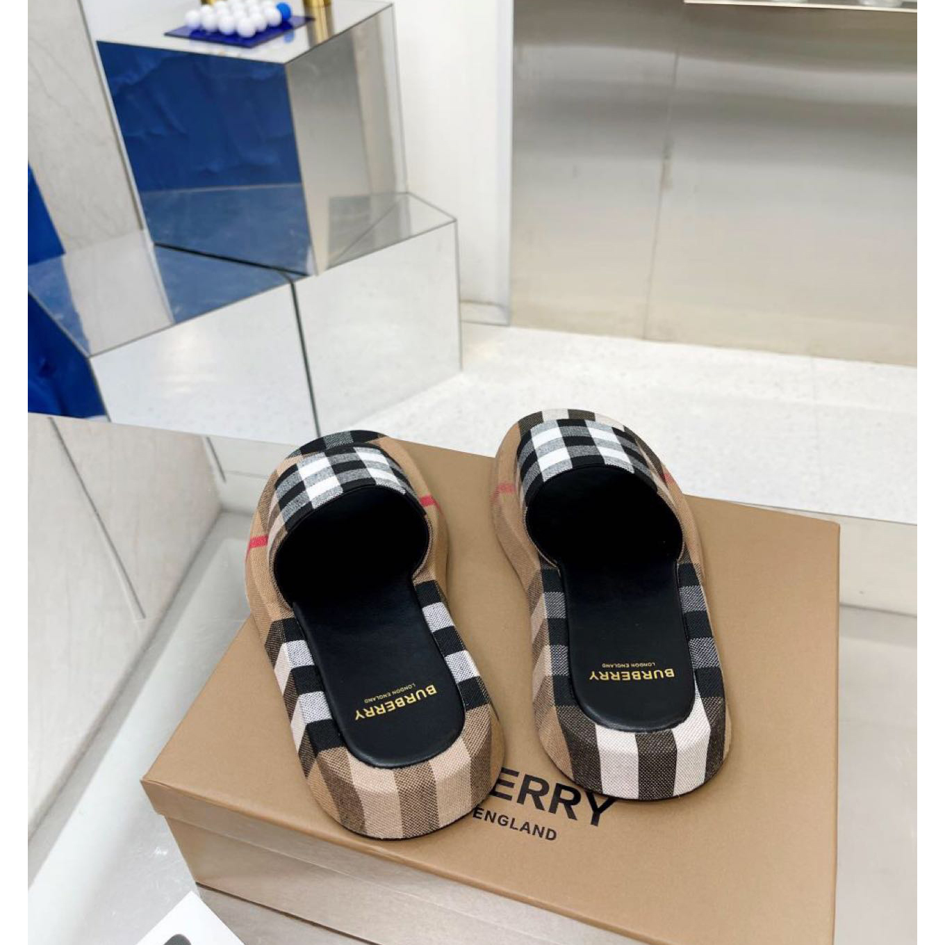 Burberry Check Print Slides - PerfectKickZ