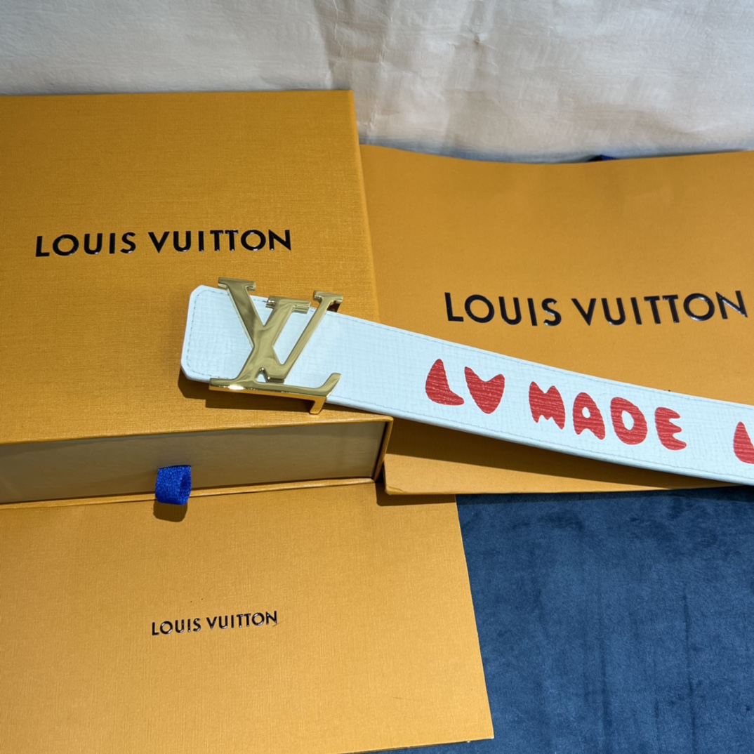 Louis Vuitton Gradient Shape 40MM Reversible Belt - PerfectKickZ
