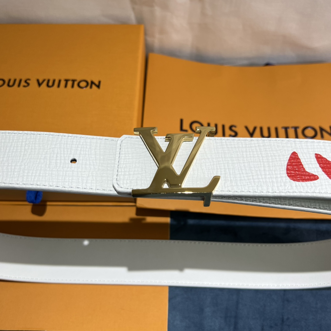 Louis Vuitton Gradient Shape 40MM Reversible Belt - PerfectKickZ