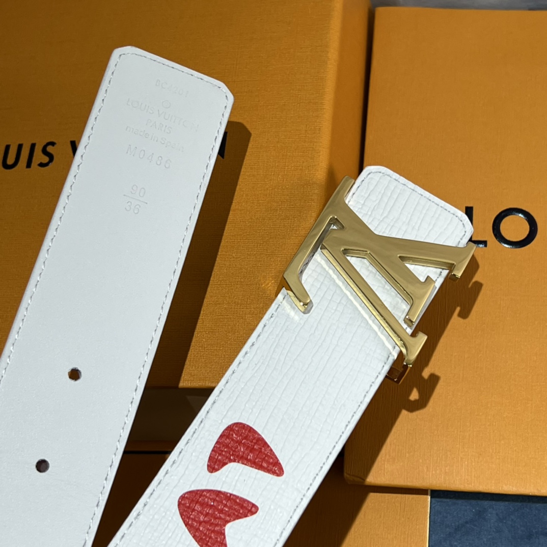 Louis Vuitton Gradient Shape 40MM Reversible Belt - PerfectKickZ