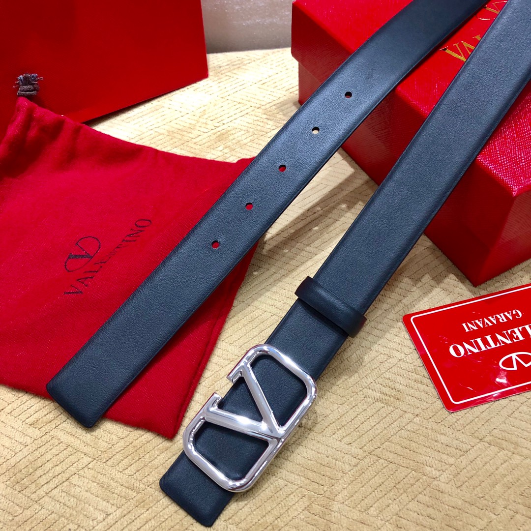 Valenti VLogo Signature 30MM Reversible Belt - PerfectKickZ