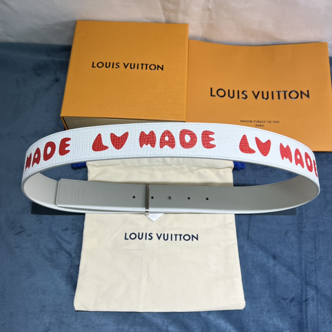 Louis Vuitton Gradient Shape 40MM Reversible Belt - PerfectKickZ