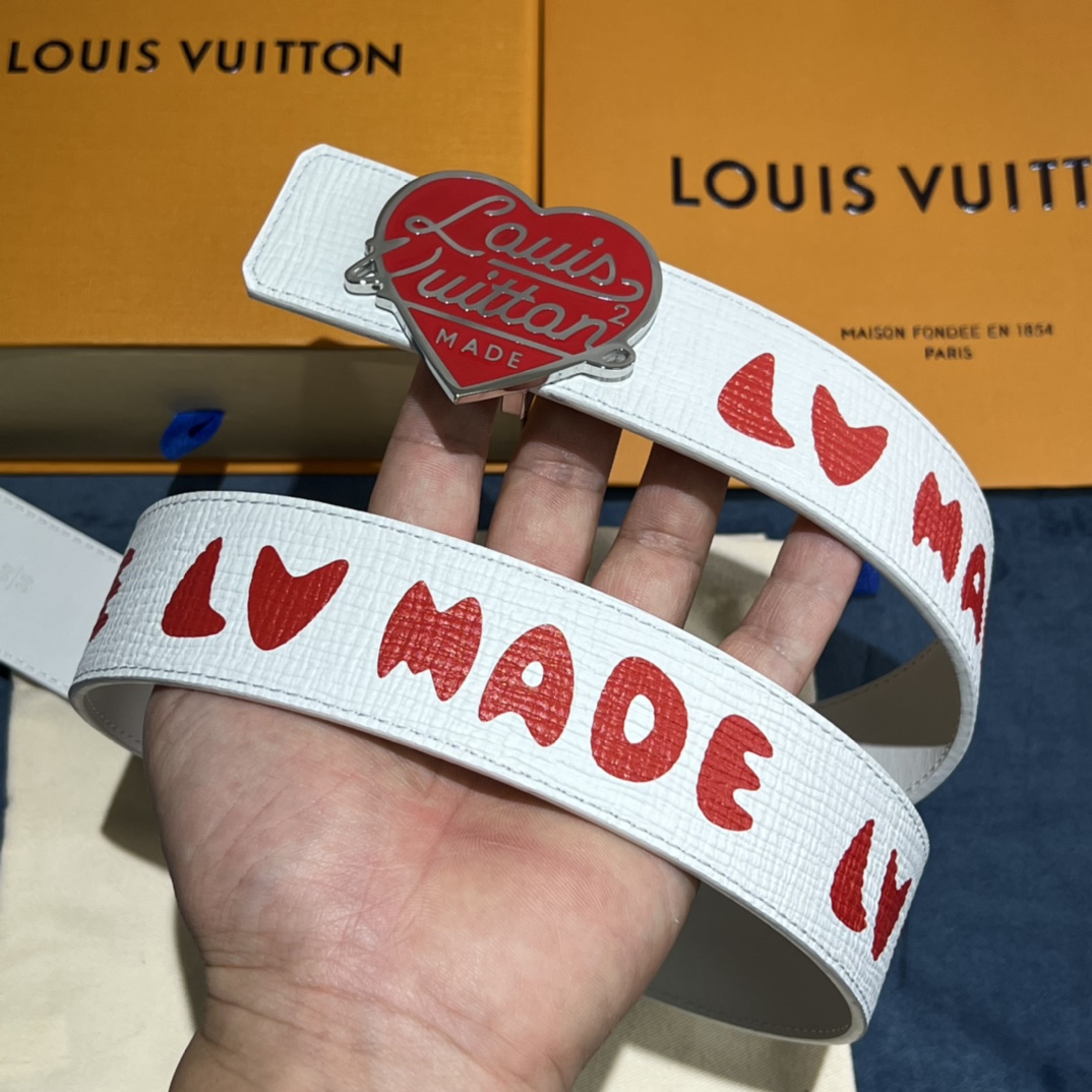 Louis Vuitton Gradient Shape 40MM Reversible Belt - PerfectKickZ