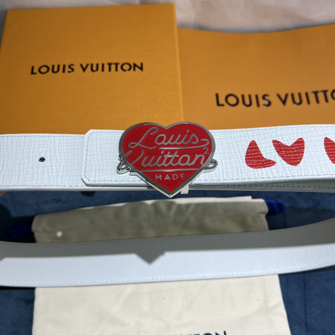 Louis Vuitton Gradient Shape 40MM Reversible Belt - PerfectKickZ