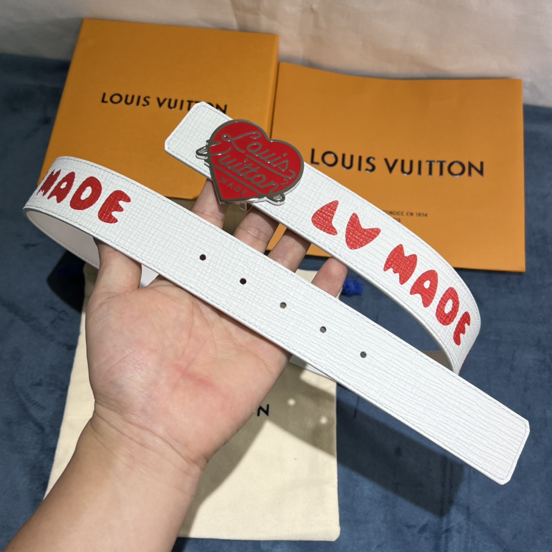 Louis Vuitton Gradient Shape 40MM Reversible Belt - PerfectKickZ