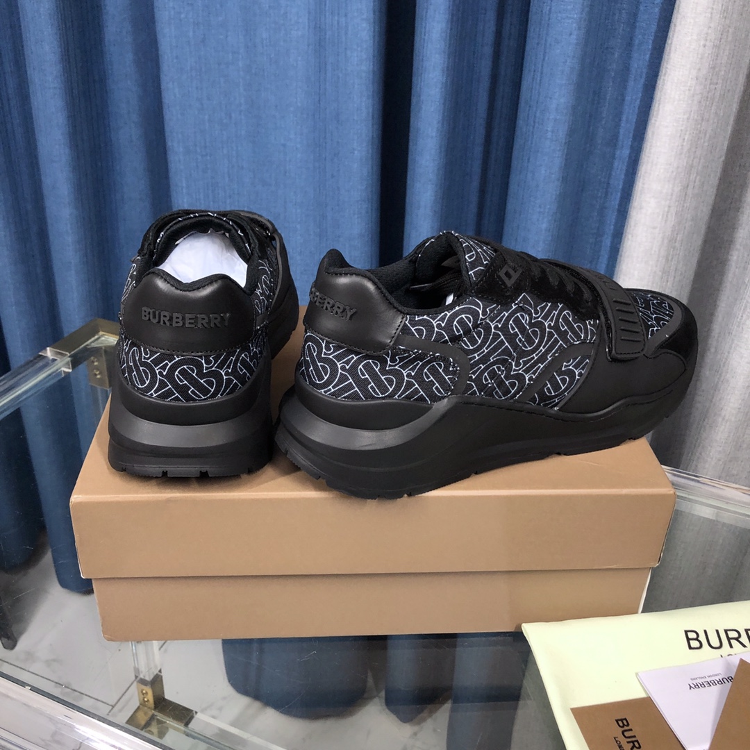 Burberry Check Cotton Canvas And Leather Sneakers - 