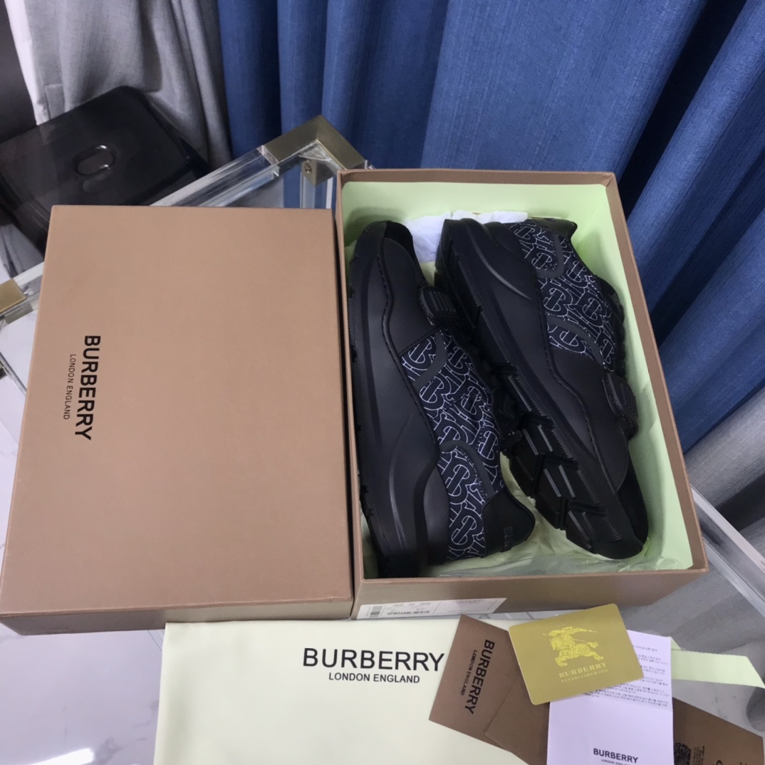 Burberry Check Cotton Canvas And Leather Sneakers - 