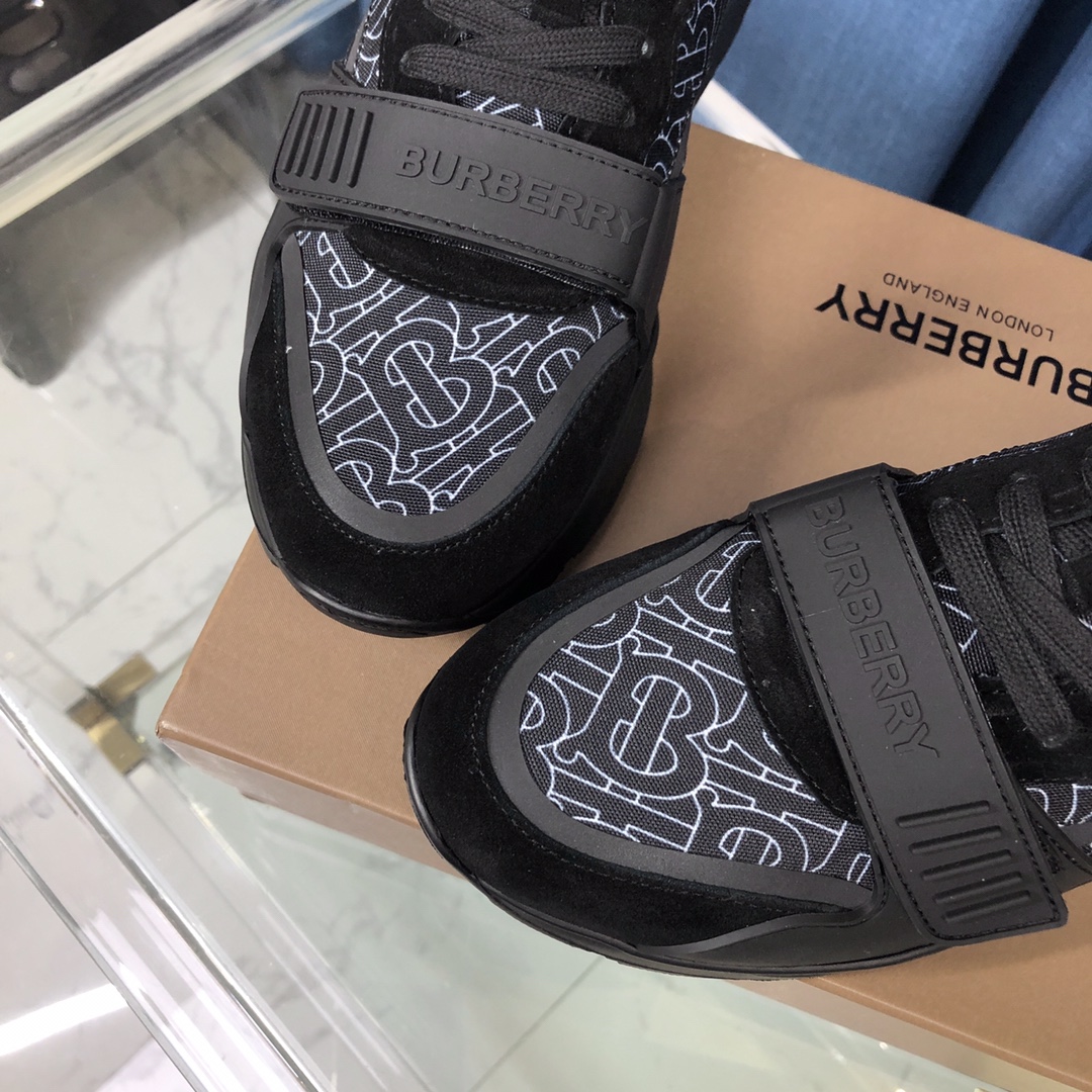 Burberry Check Cotton Canvas And Leather Sneakers - 