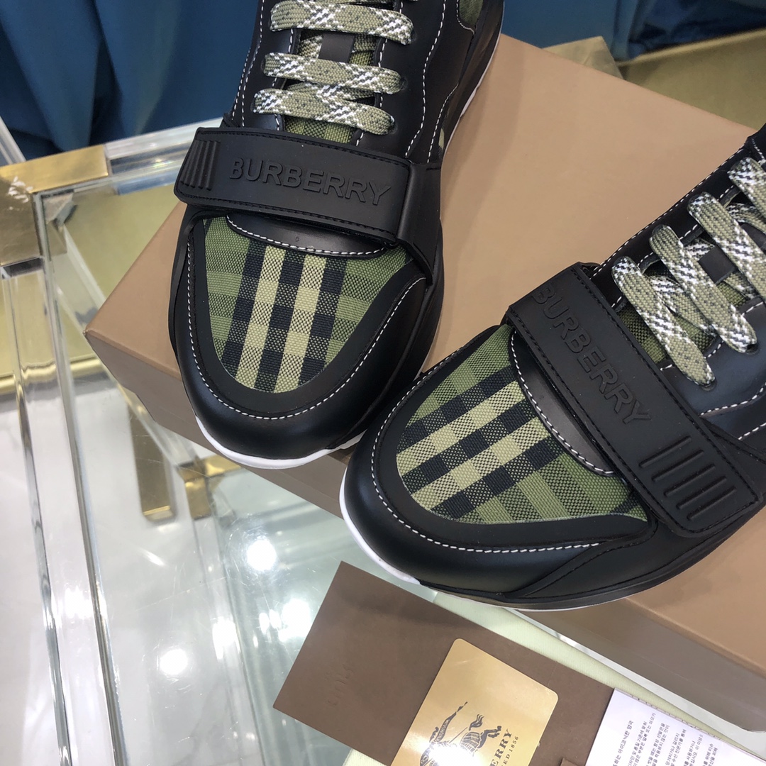 Burberry Check Cotton Canvas And Leather Sneakers - 