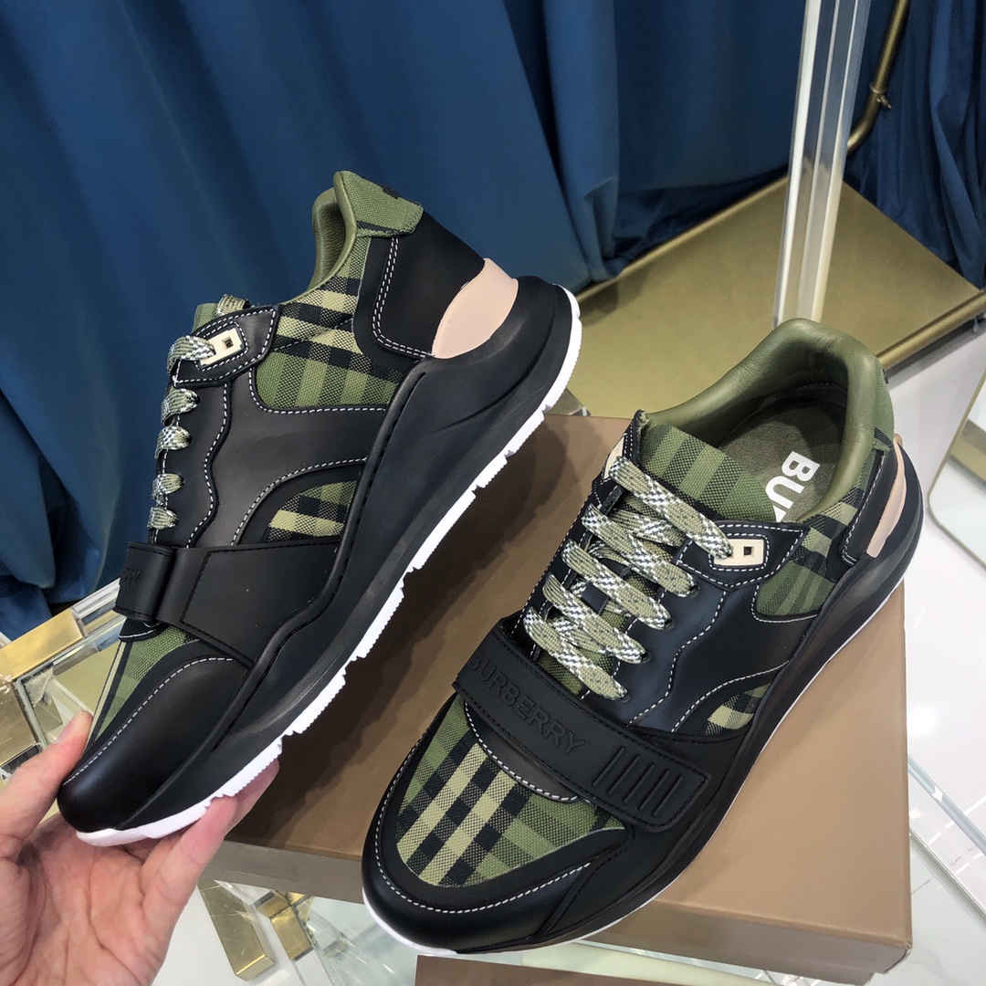 Burberry Check Cotton Canvas And Leather Sneakers - 