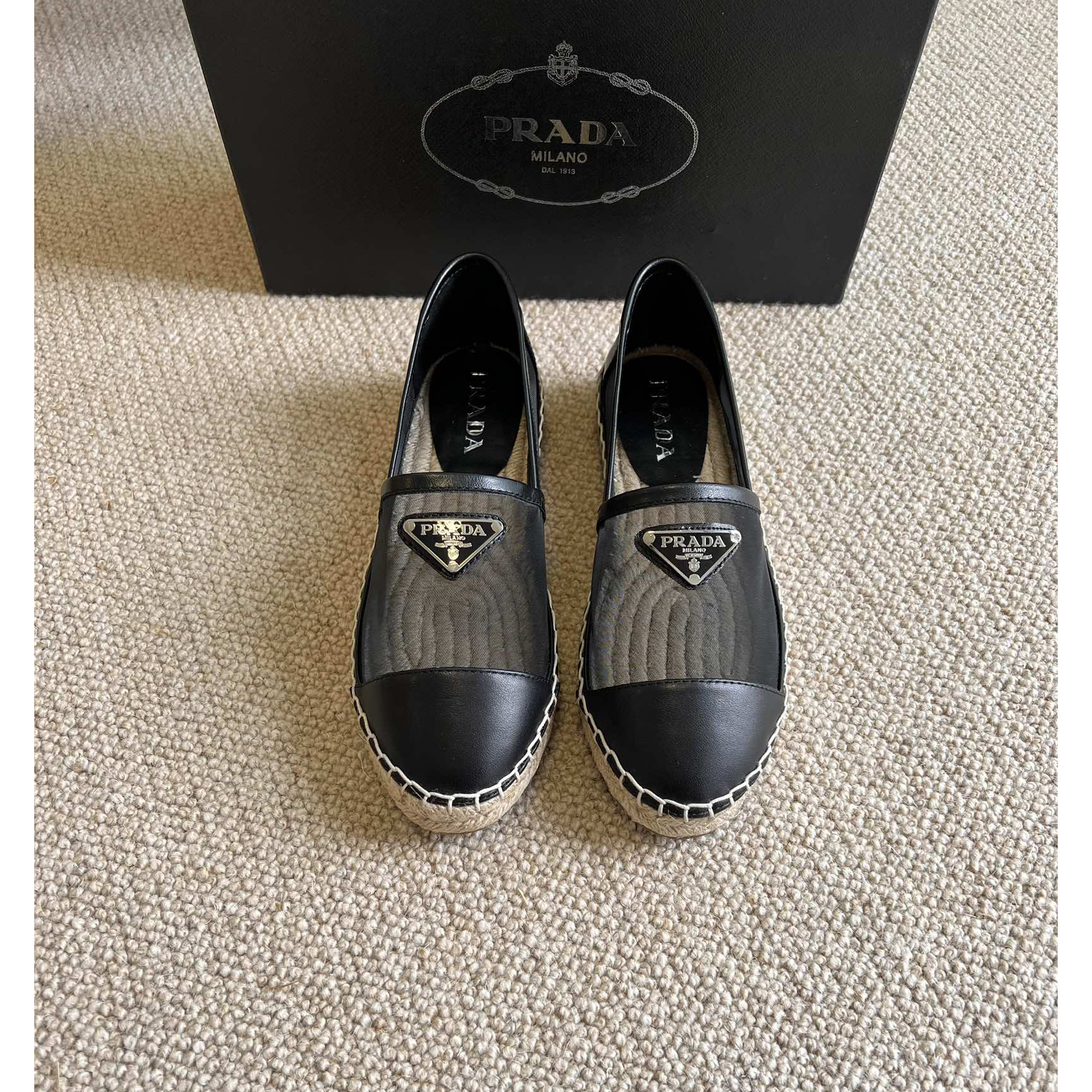 Prada  Logo  Woman Black Loafers - PerfectKickZ