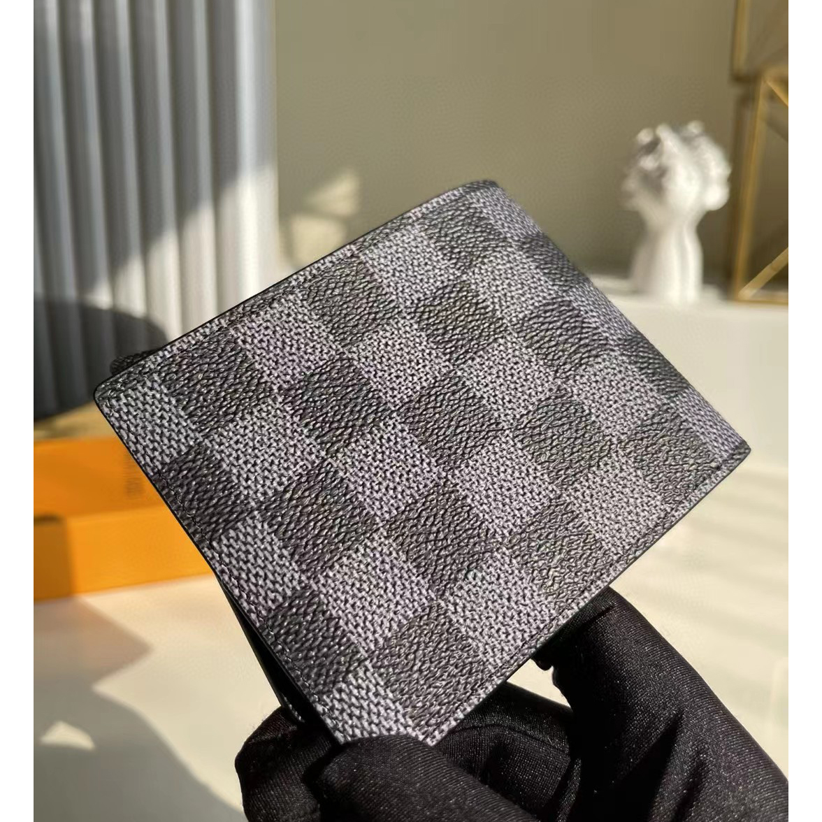 Louis Vuitton  Multiple Wallet(1.5-9-1.5cm) - PerfectKickZ