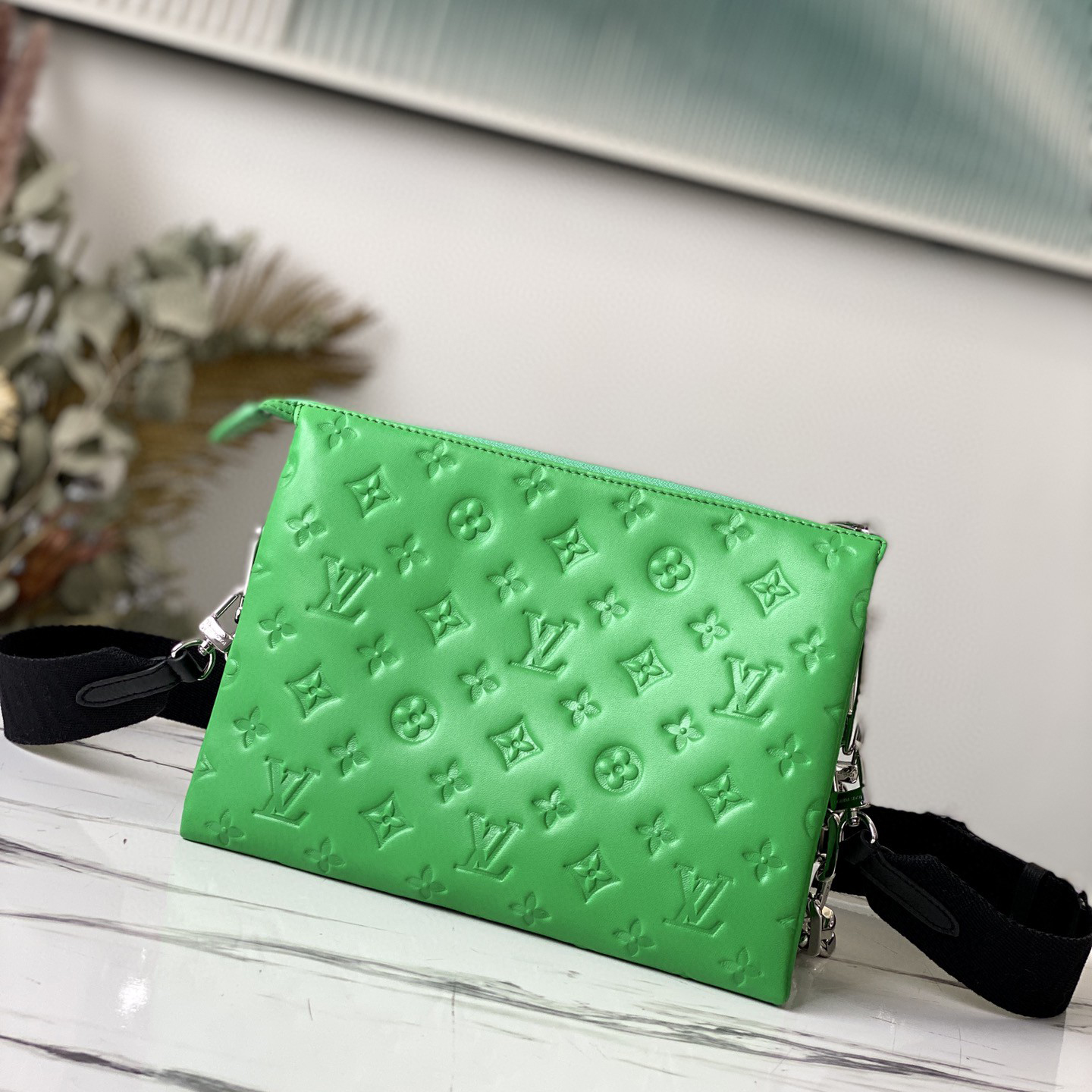 Louis Vuitton  Handbag （26*20*12cm） - PerfectKickZ