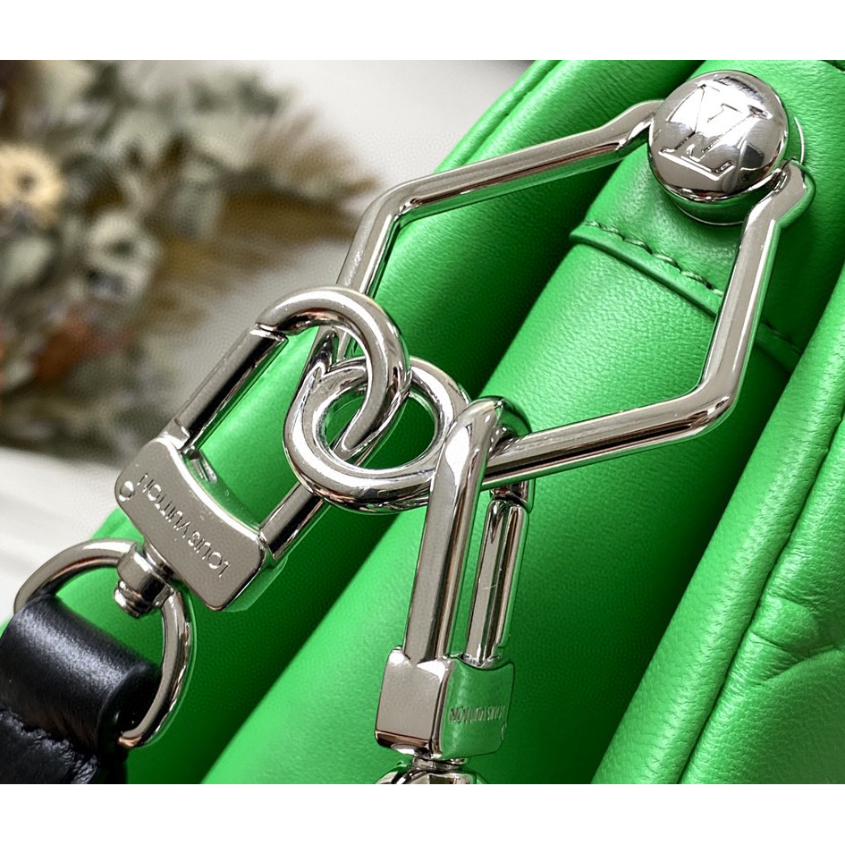 Louis Vuitton  Handbag （26*20*12cm） - PerfectKickZ