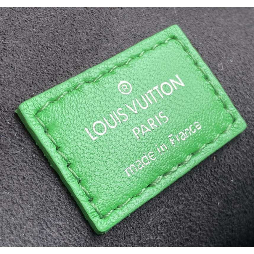Louis Vuitton  Handbag （26*20*12cm） - PerfectKickZ