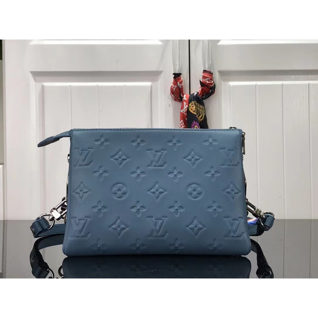 Louis Vuitton  Handbag （20 x 16 x 12cm） - PerfectKickZ