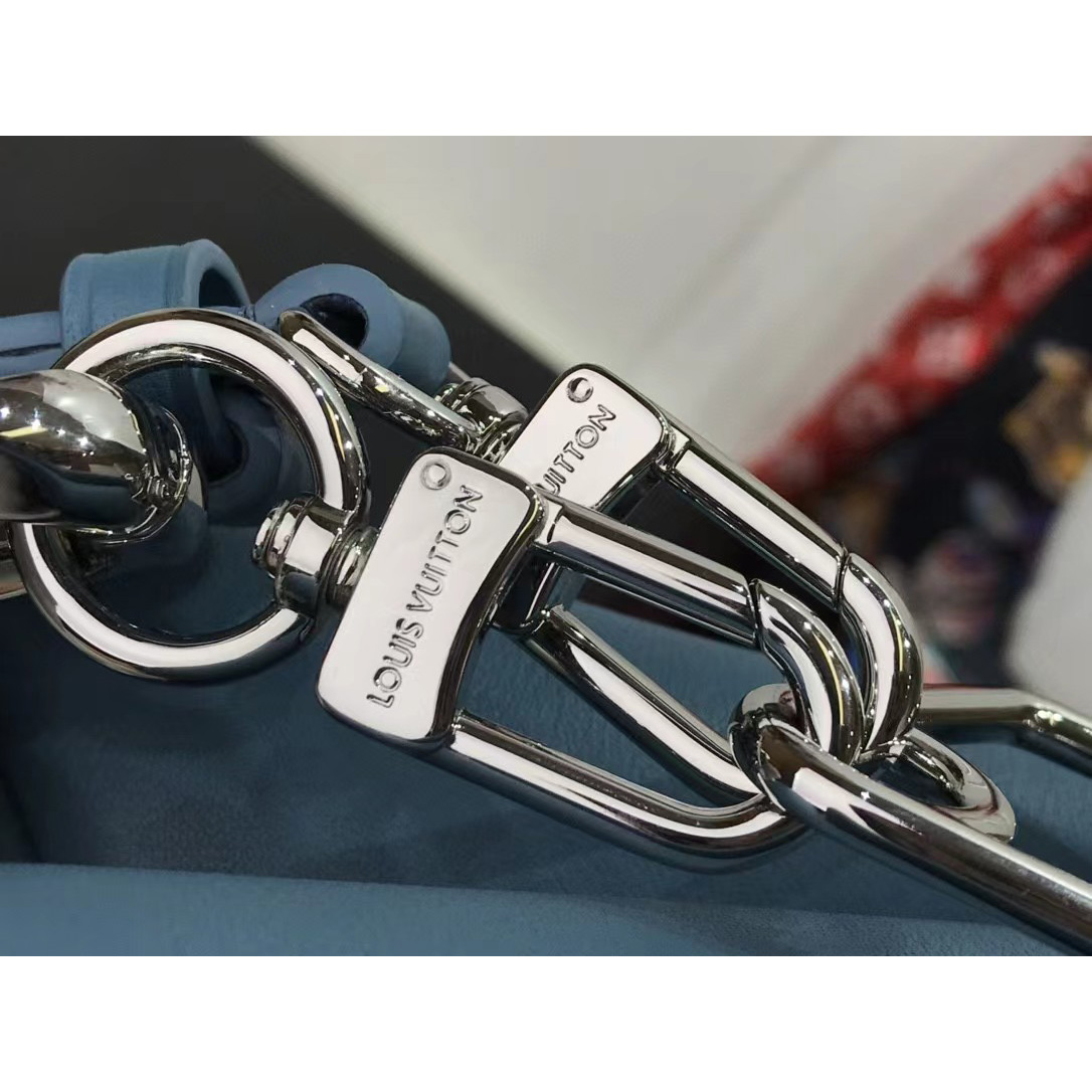 Louis Vuitton  Handbag （20 x 16 x 12cm） - PerfectKickZ