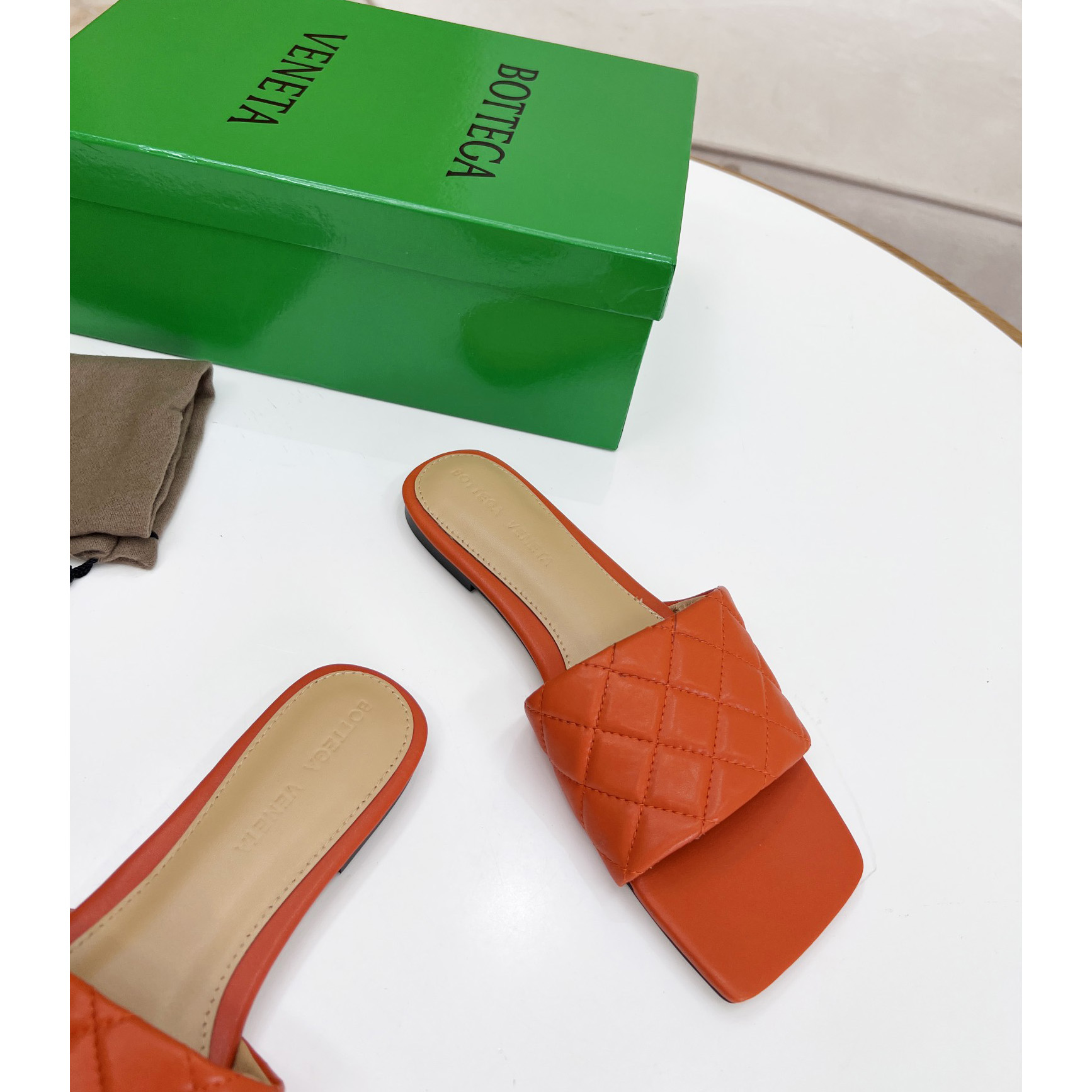 Bottega Veneta Padded Leather Sandals - PerfectKickZ