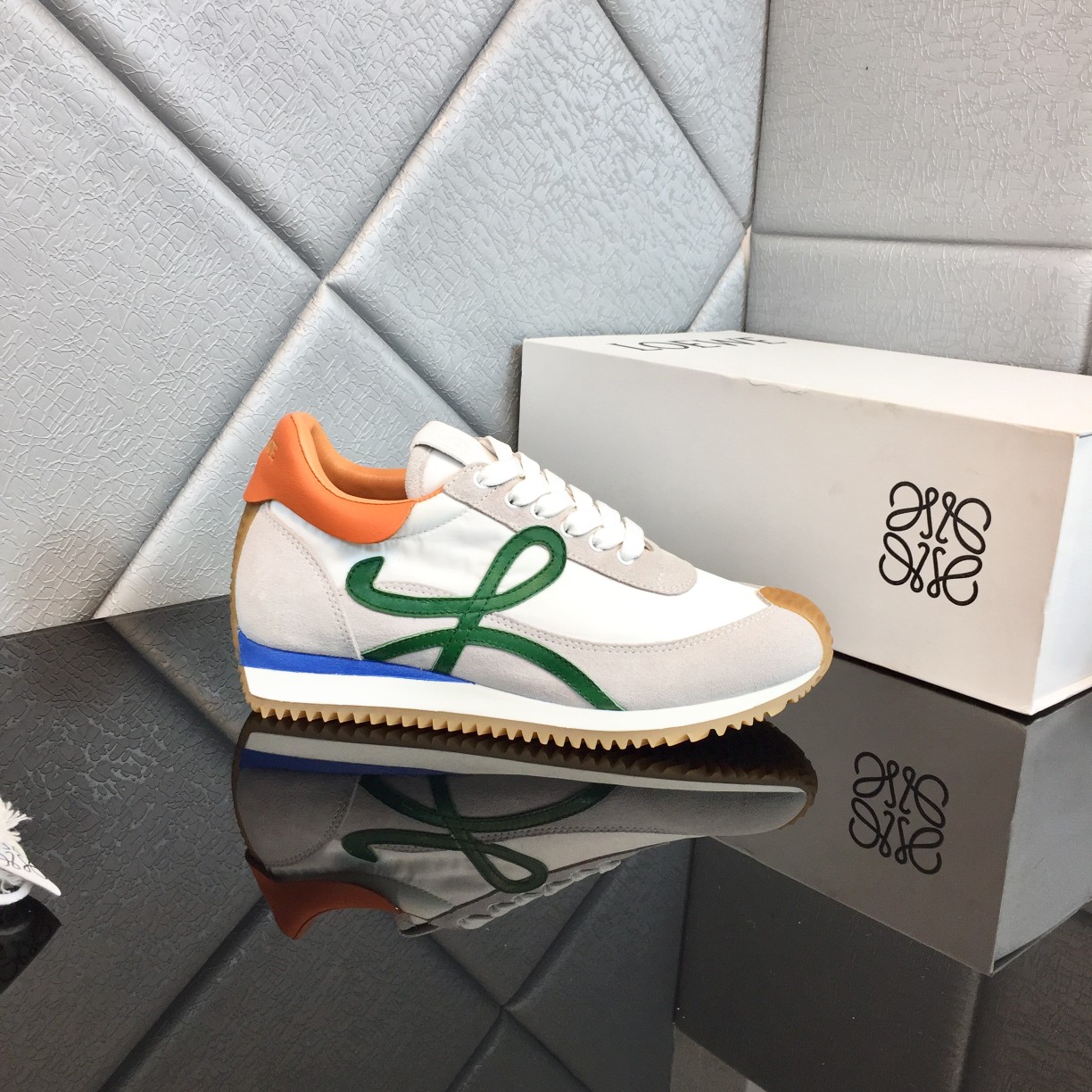 Loewe Flow Runner In Calfskin - PerfectKickZ