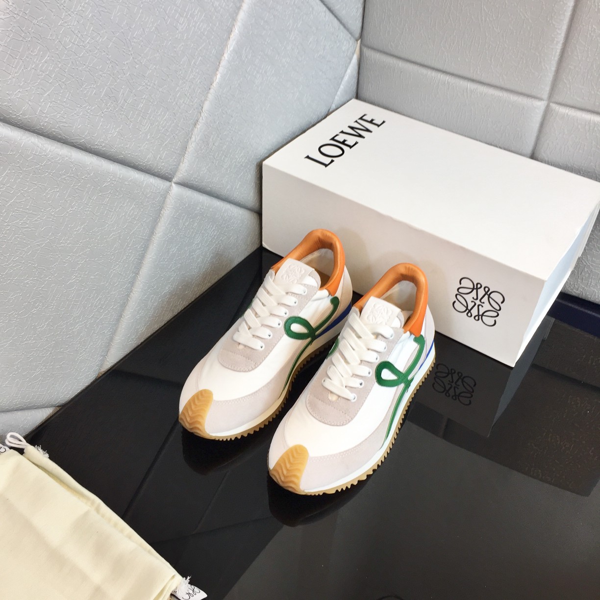 Loewe Flow Runner In Calfskin - PerfectKickZ