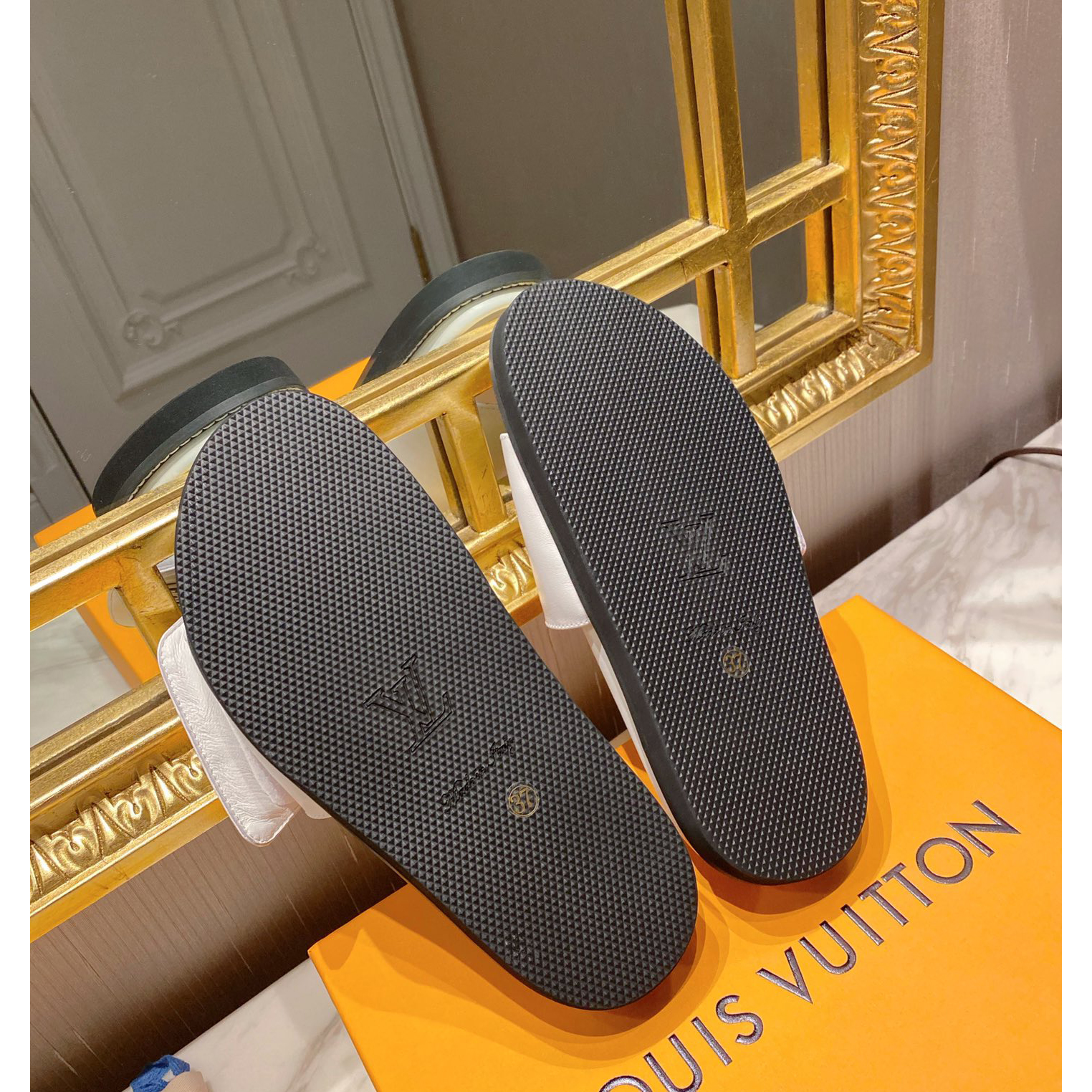 Louis Vuitton Monogram Slipper - PerfectKickZ