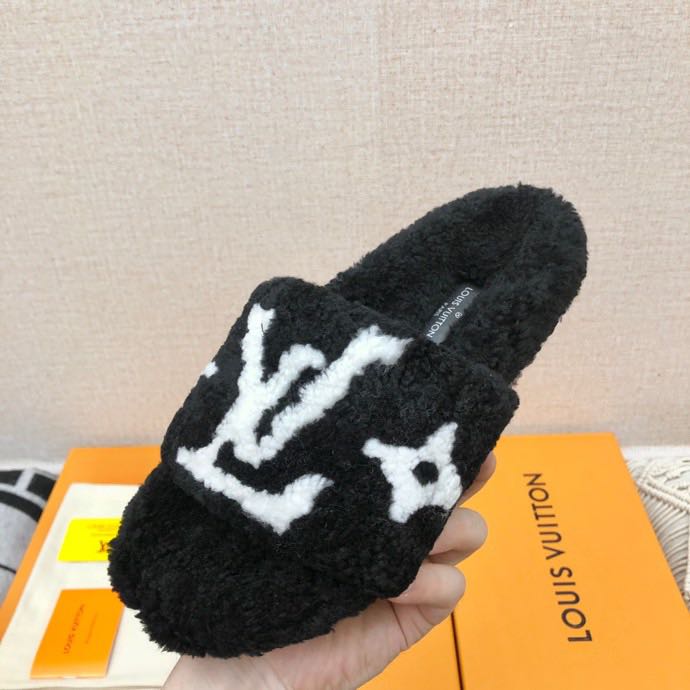 Louis Vuitton Paseo Flat Comfort Mule In Black - PerfectKickZ