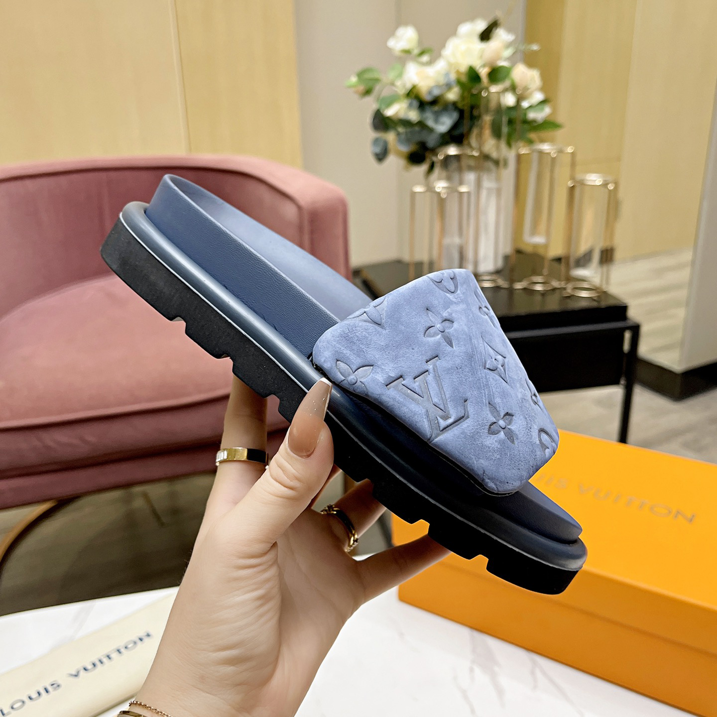 Louis Vuitton Pool Pillow Comfort Mules - PerfectKickZ