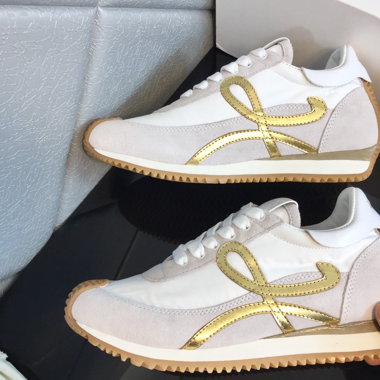 Loewe Flow Runner In Calfskin - PerfectKickZ