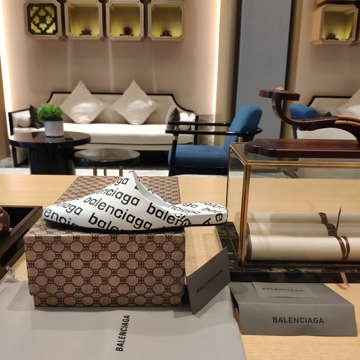 Balenciaga Logo Leather Backless Loafers - PerfectKickZ